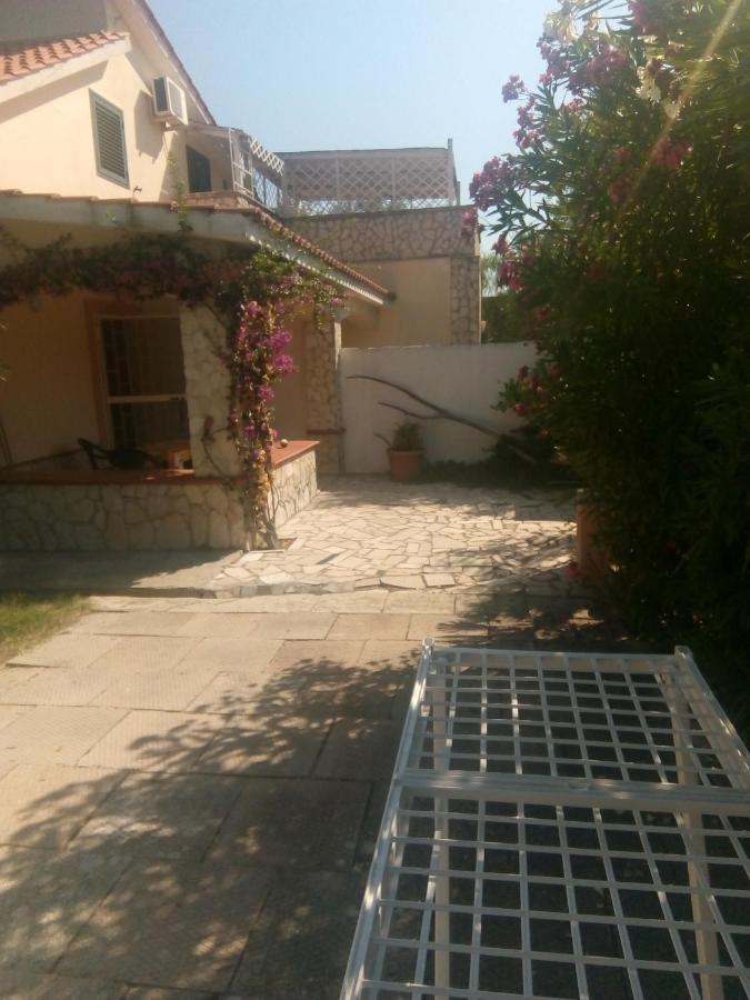 Villa Oleandro Ciccino Вьесте Экстерьер фото