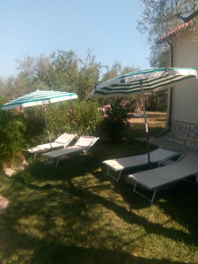 Villa Oleandro Ciccino Вьесте Экстерьер фото