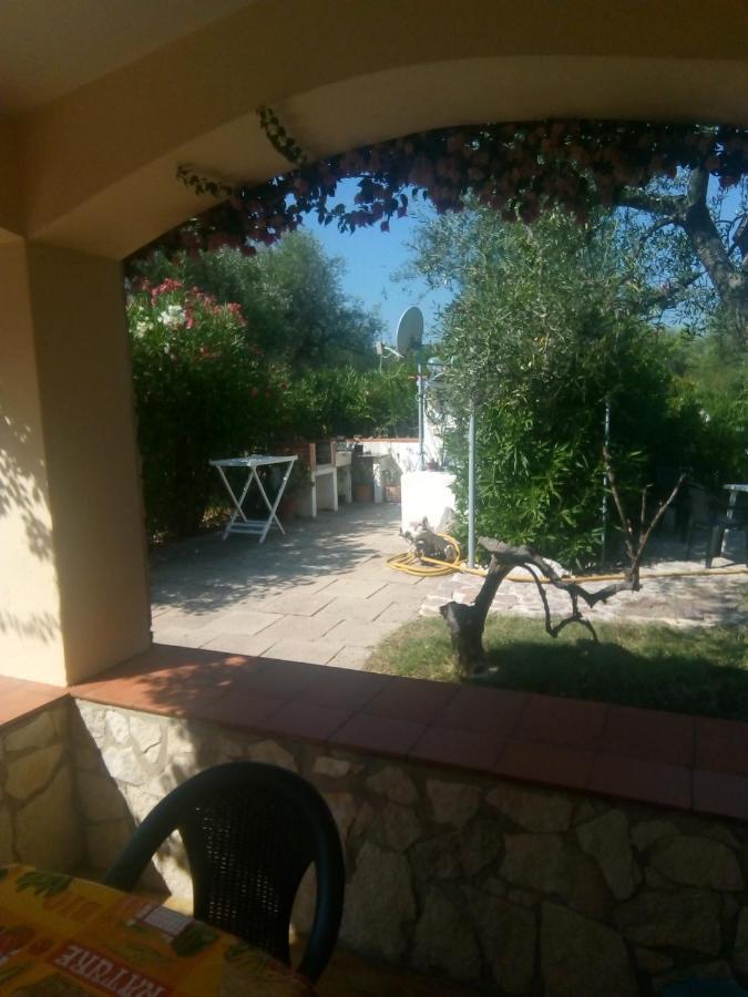 Villa Oleandro Ciccino Вьесте Экстерьер фото